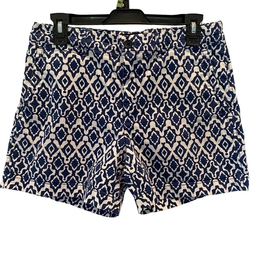 Banana Republic women's size 6 Blue white geometric pattern cotton shorts